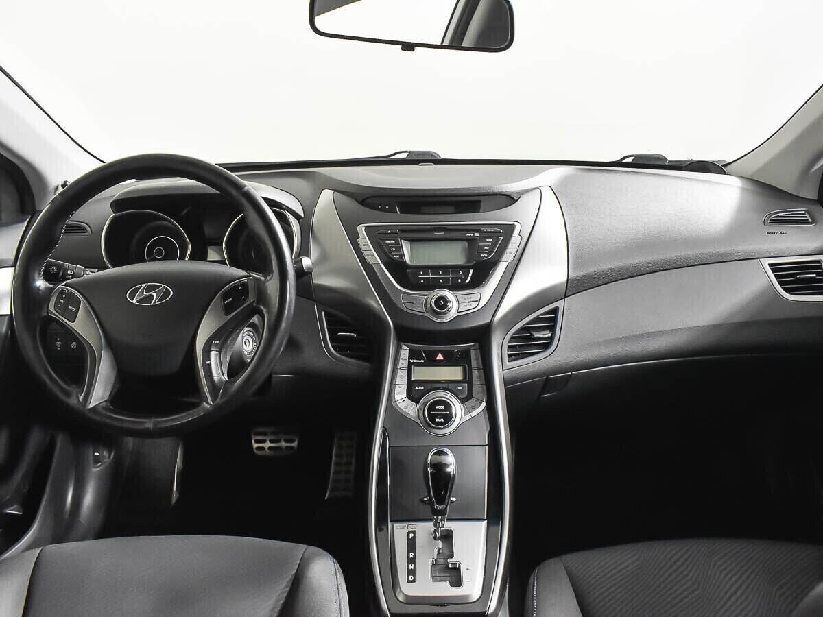 Hyundai Elantra 1.6 АКПП, 2012, 131 000 км фото 6