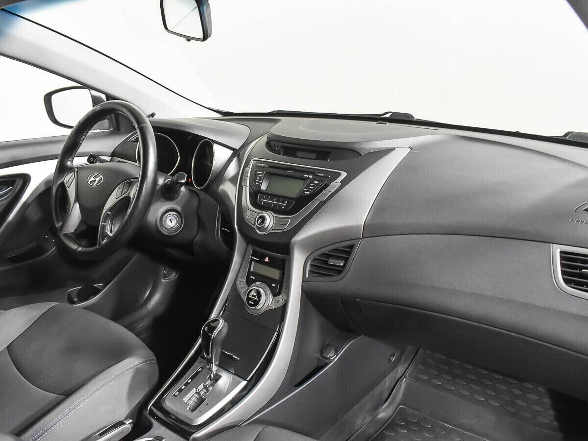 Hyundai Elantra 1.6 АКПП, 2012, 131 000 км фото 7