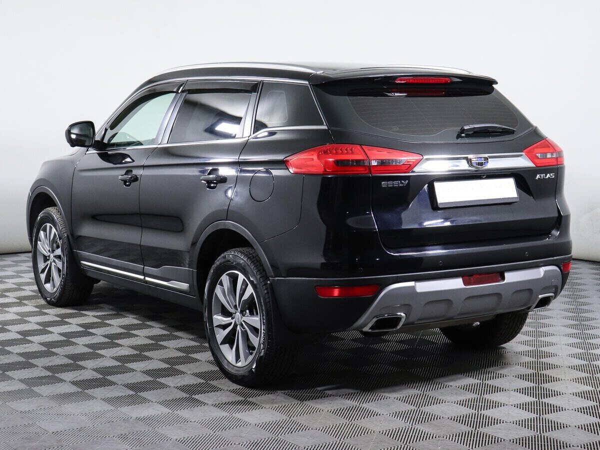 Geely Atlas, 2.0 л, МТ, 2019 фото 6