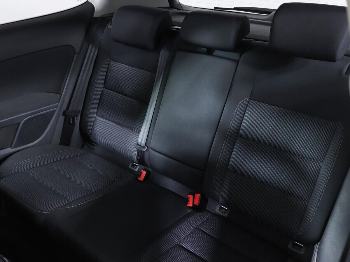 Volkswagen Golf, 1.6 л, Робот, 2012 фото 1
