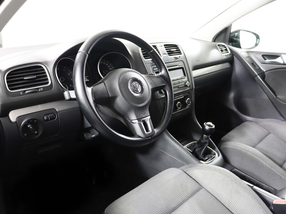 Volkswagen Golf, 1.6 л, МТ, 2011 фото 7