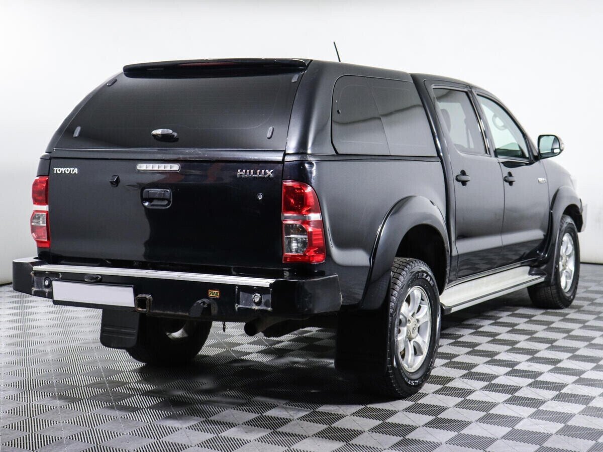 Toyota Hilux, 3.0 л, АТ, 2012 фото 4
