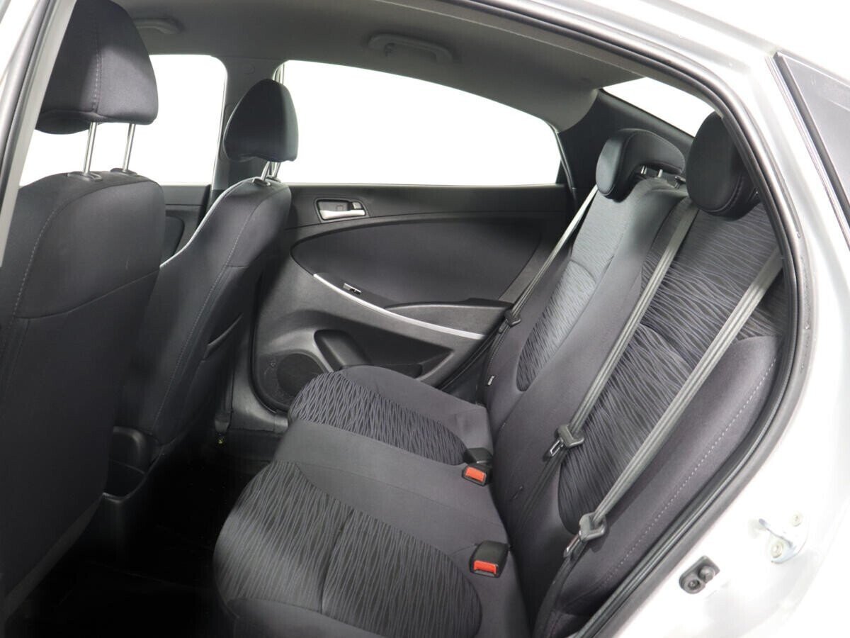 Hyundai Solaris 1.6 АКПП, 2015, 100 000 км фото 10