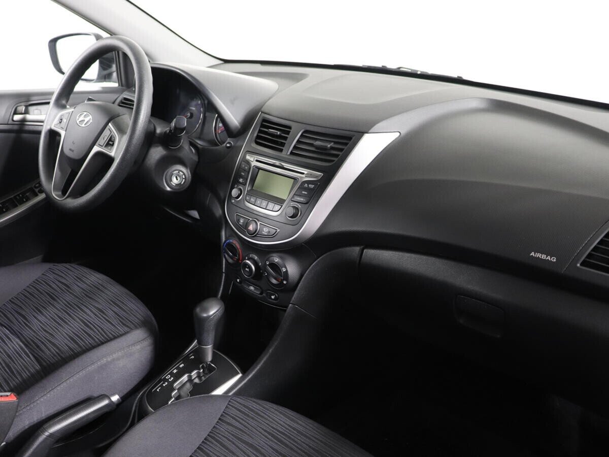 Hyundai Solaris 1.6 АКПП, 2015, 100 000 км фото 7