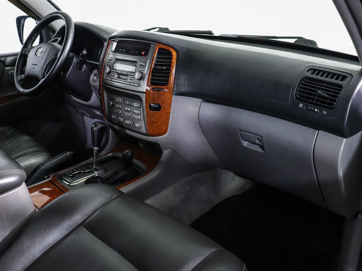 Toyota Land Cruiser, 4.7 л, АТ, 2005 фото 2