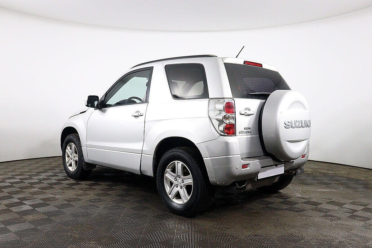 Suzuki Grand Vitara, 2.4 л, АТ, 2008 фото 6