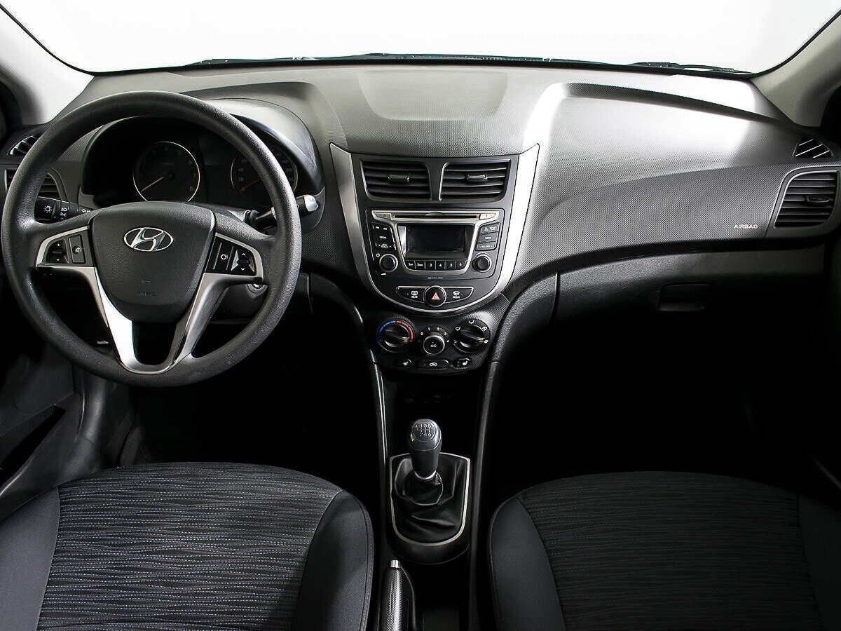 Hyundai Solaris 1.6 МКПП, 2016, 96 000 км фото 6