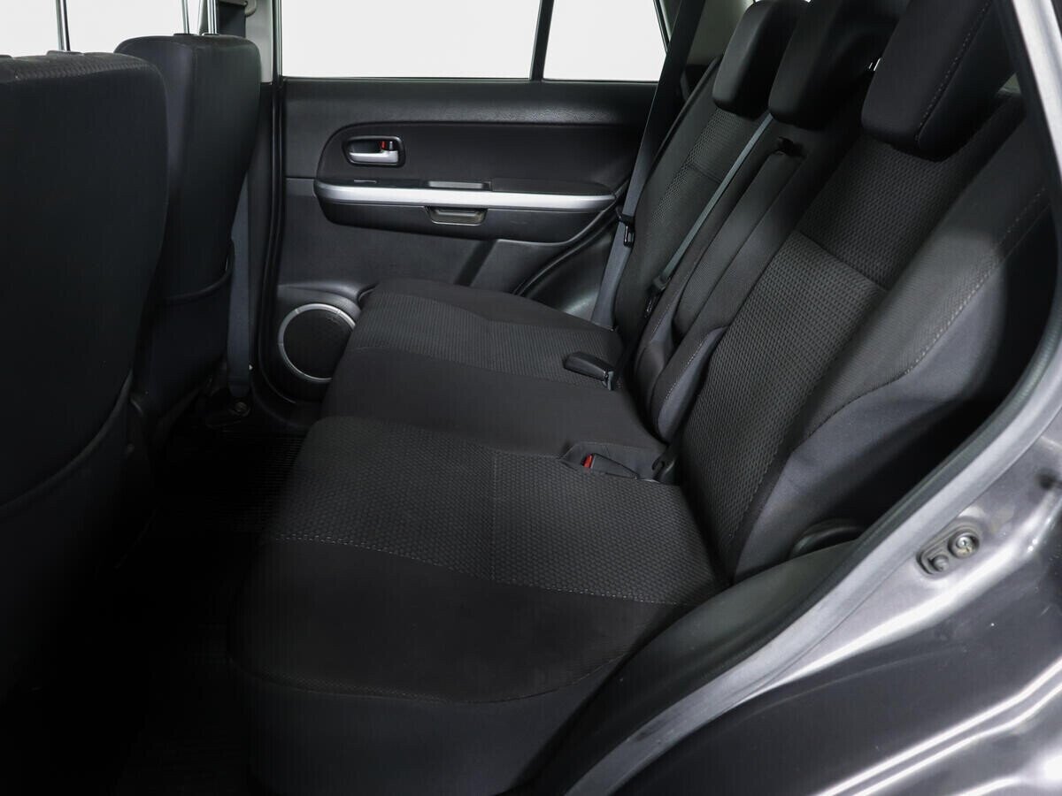 Suzuki Grand Vitara, 2.4 л, МТ, 2011 фото 1