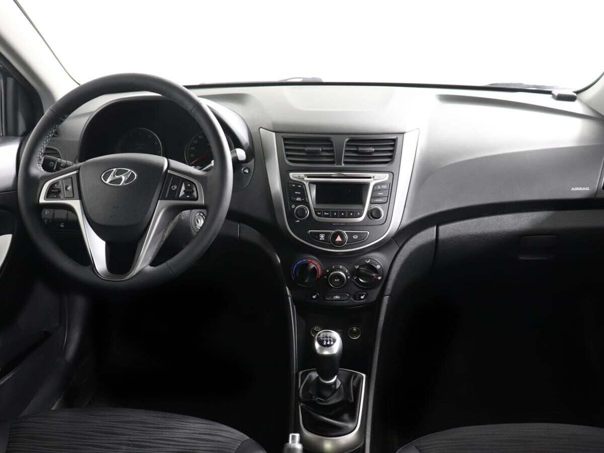 Hyundai Solaris 1.6 МКПП, 2016, 93 000 км фото 6