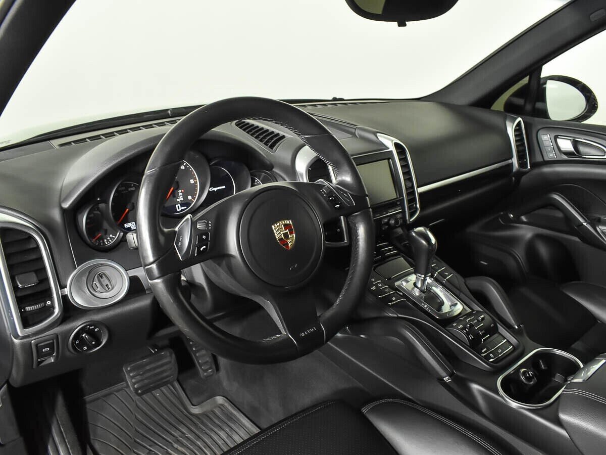 Porsche Cayenne, 3.0 л, АТ, 2011 фото 7