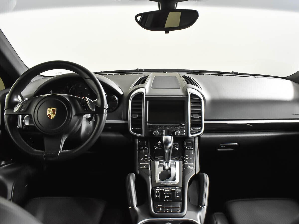 Porsche Cayenne, 3.0 л, АТ, 2011 фото 8
