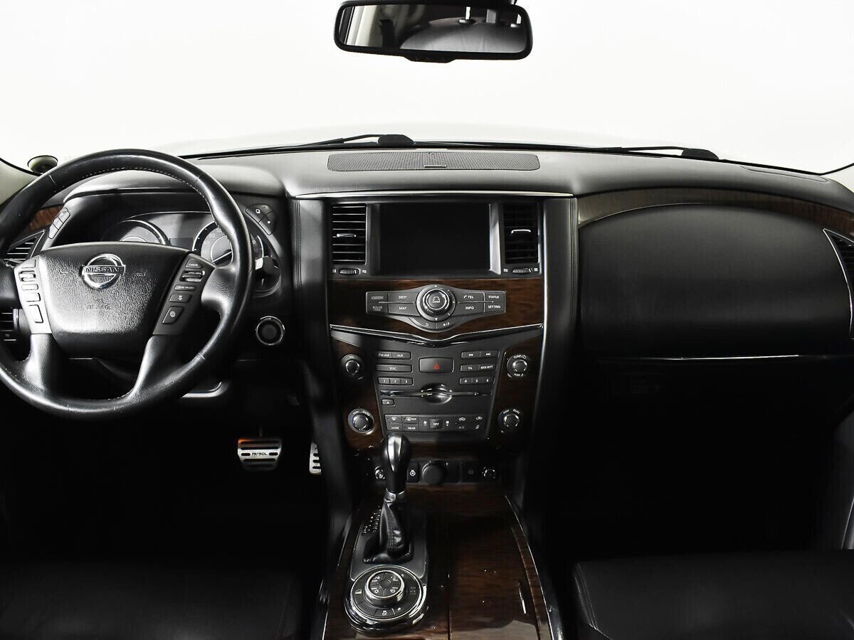 Nissan Patrol, 5.6 л, АТ, 2012 фото 8