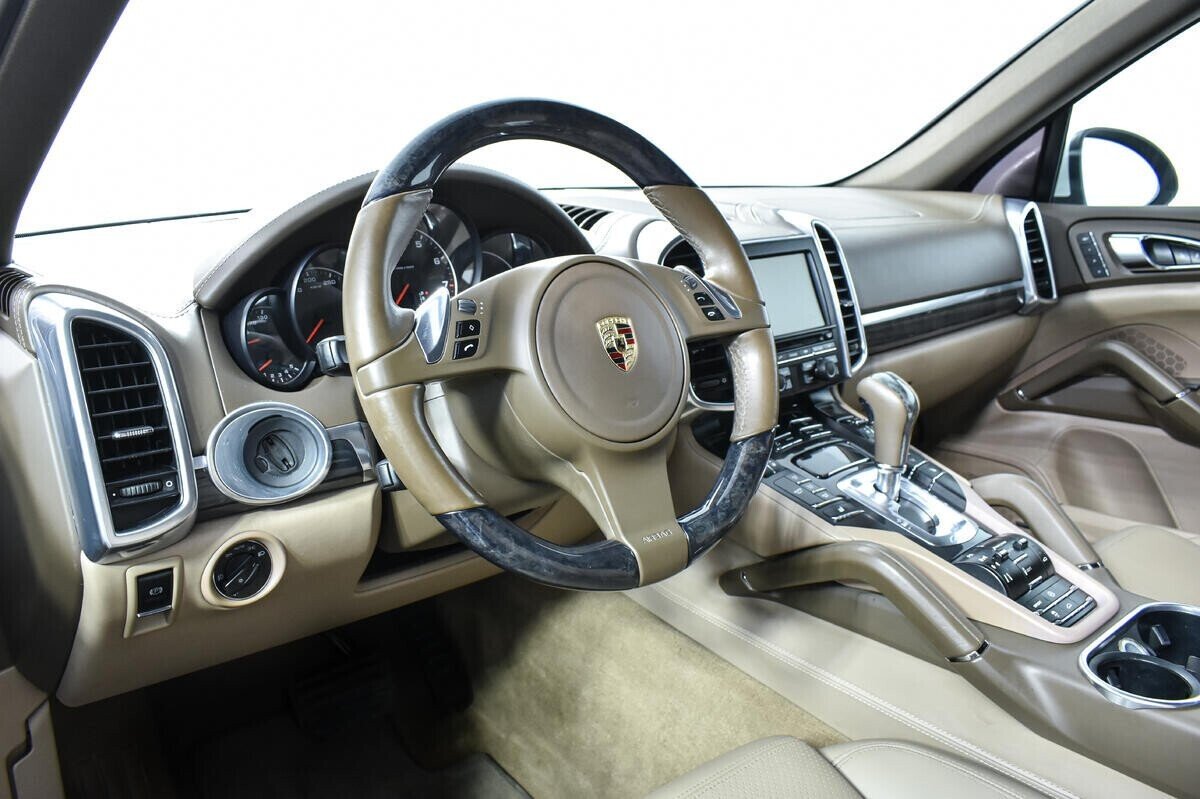 Porsche Cayenne, 3.6 л, АТ, 2012 фото 7
