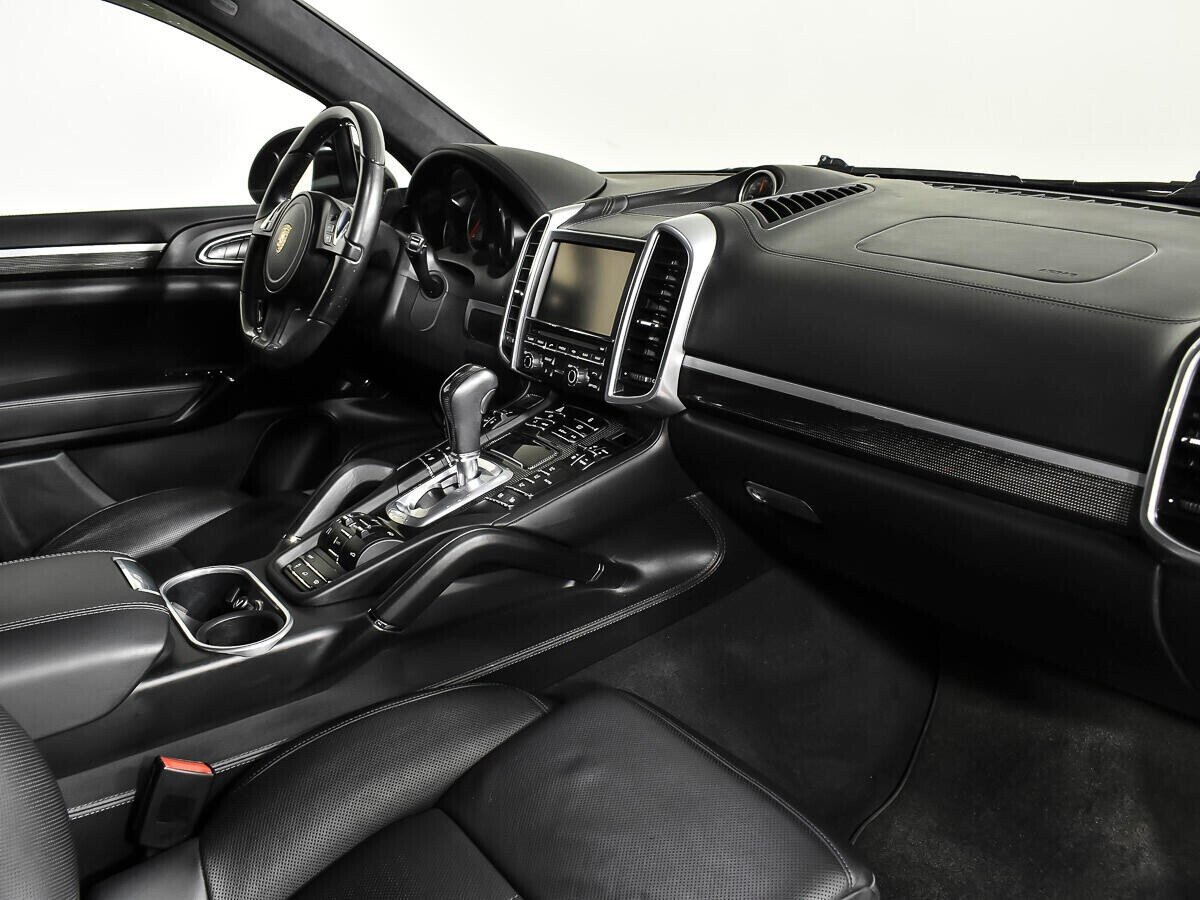 Porsche Cayenne, 3.0 л, АТ, 2013 фото 2