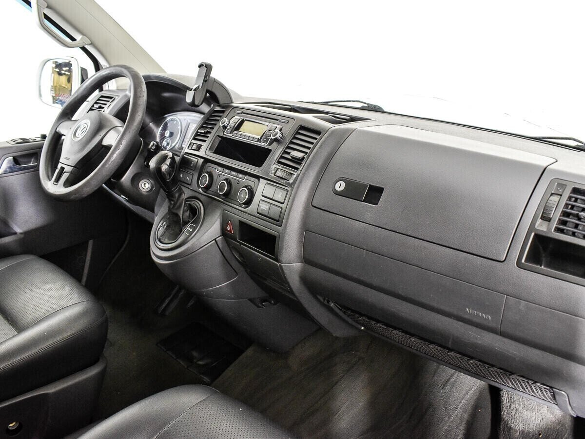 Volkswagen Multivan, 2.0 л, Робот, 2010 фото 2