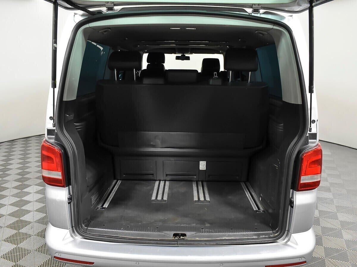 Volkswagen Multivan, 2.0 л, Робот, 2013 фото 1