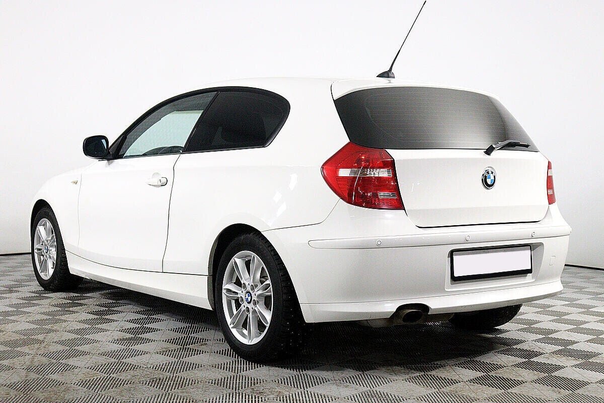 BMW 1 серии 2.0 АКПП, 2011, 155 000 км фото 4