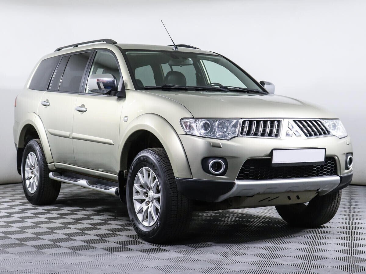 Mitsubishi Pajero Sport, 2.5 л, АТ, 2011 фото 5