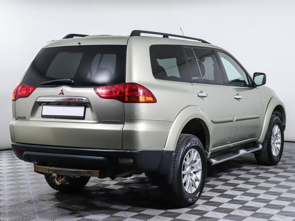 Mitsubishi Pajero Sport, 2.5 л, АТ, 2011 фото 6
