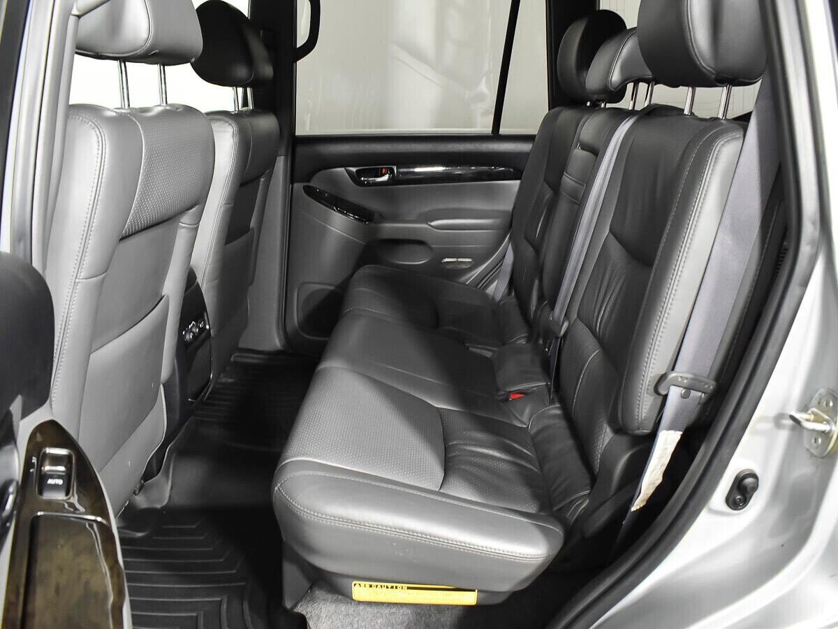 Toyota Land Cruiser Prado, 4.0 л, АТ, 2008 фото 1