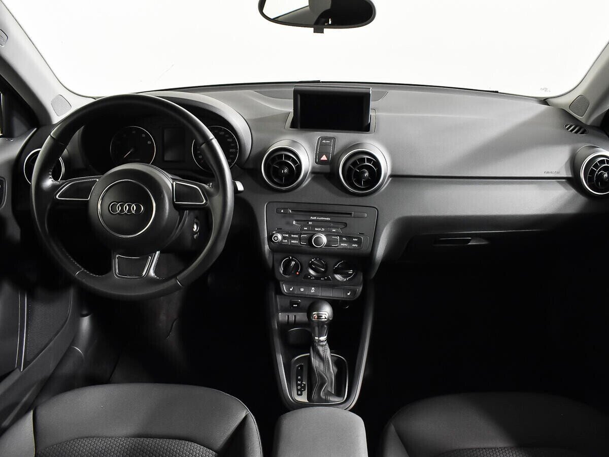 Audi A1, 1.0 л, Робот, 2014 фото 8