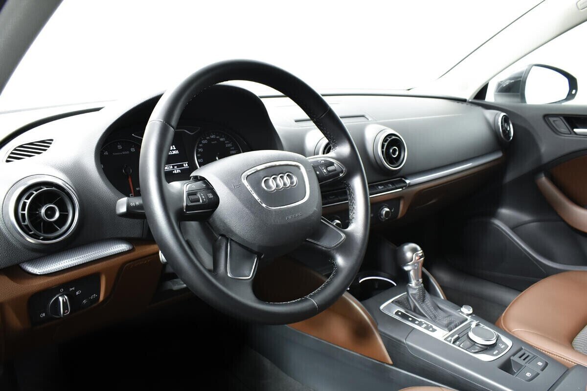 Audi A3, 1.8 л, Робот, 2013 фото 7