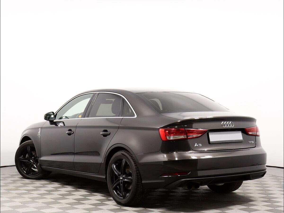 Audi A3, 1.0 л, Робот, 2016 фото 6