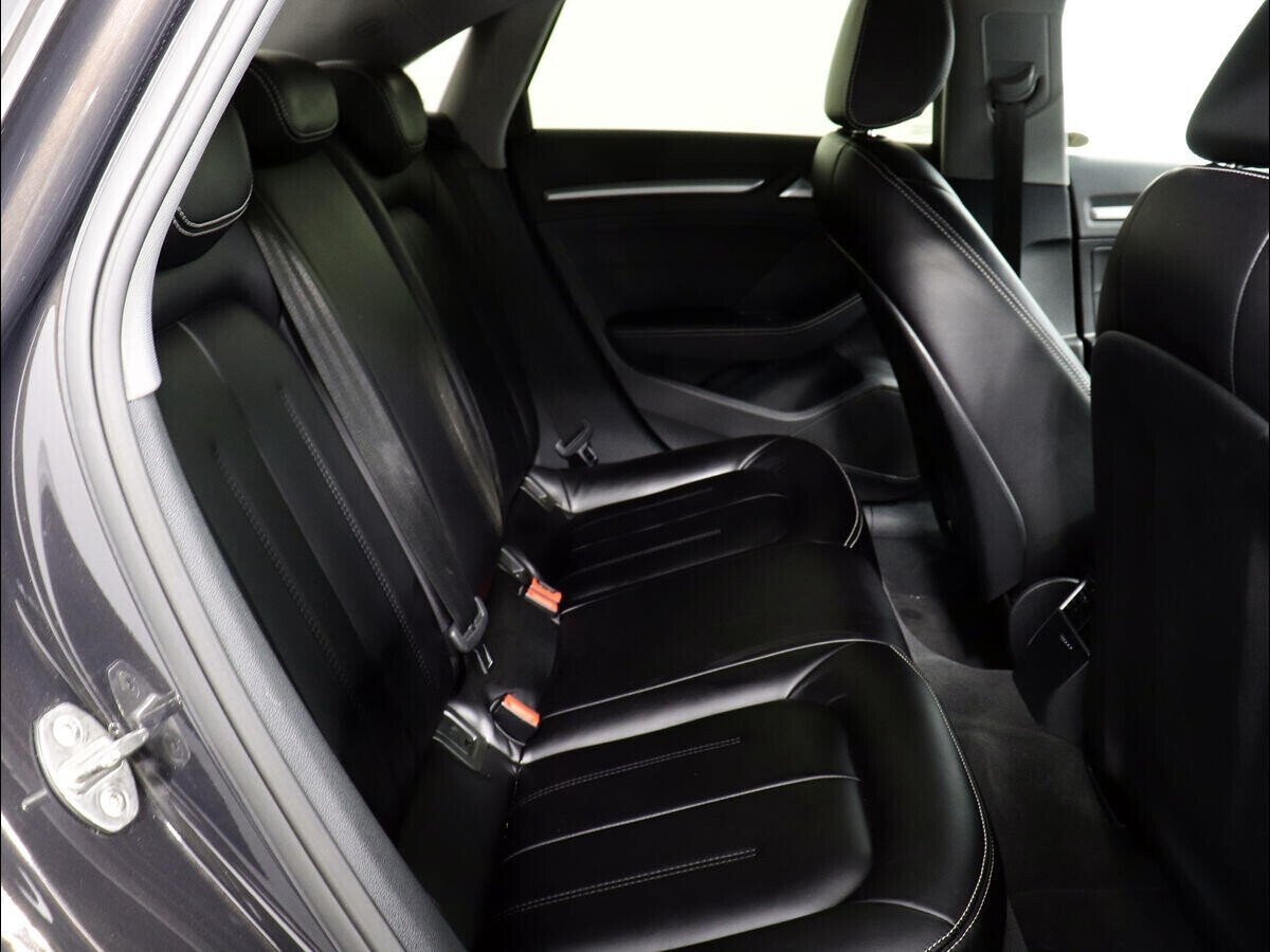 Audi A3, 1.0 л, Робот, 2016 фото 1