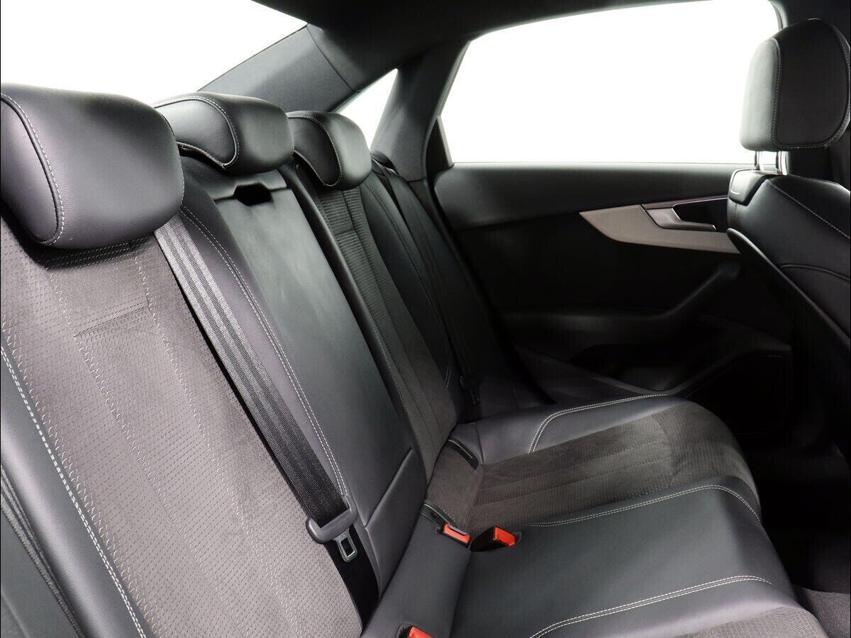 Audi A4, 2.0 л, Робот, 2019 фото 1