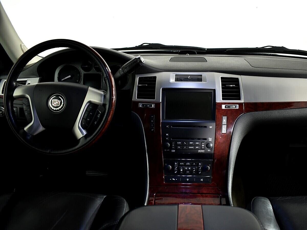 Cadillac Escalade, 6.2 л, АТ, 2010 фото 8