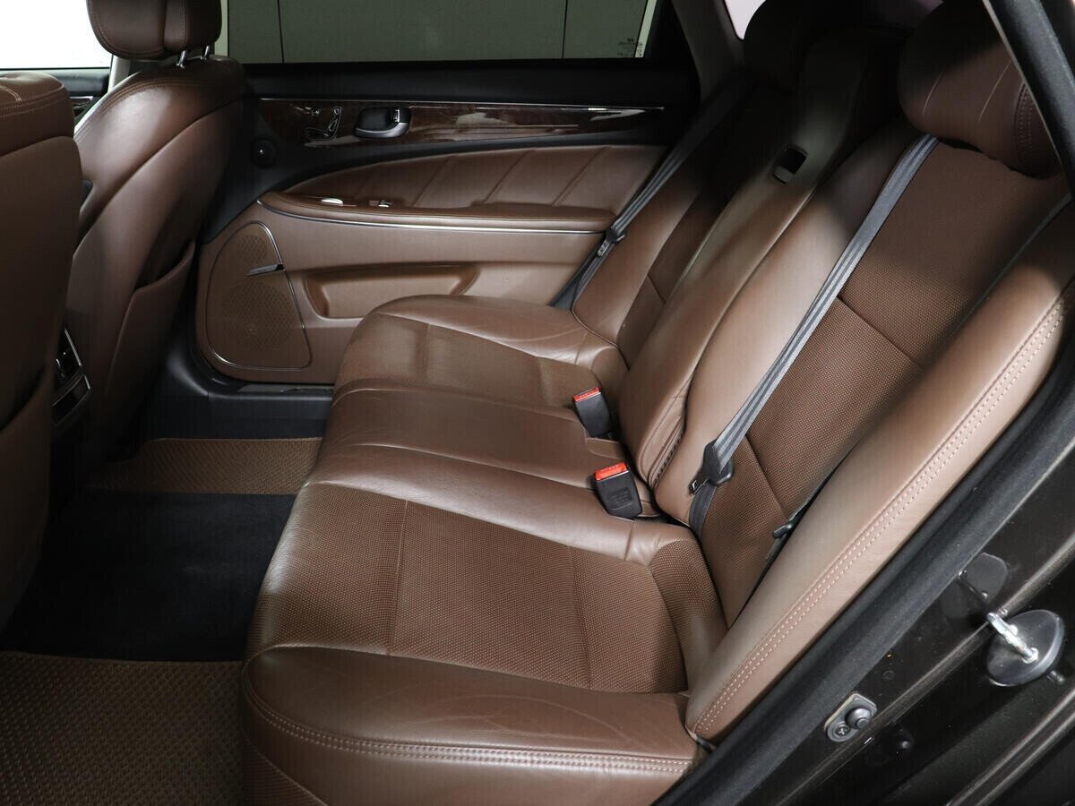 Hyundai Equus, 3.8 л, АТ, 2014 фото 1