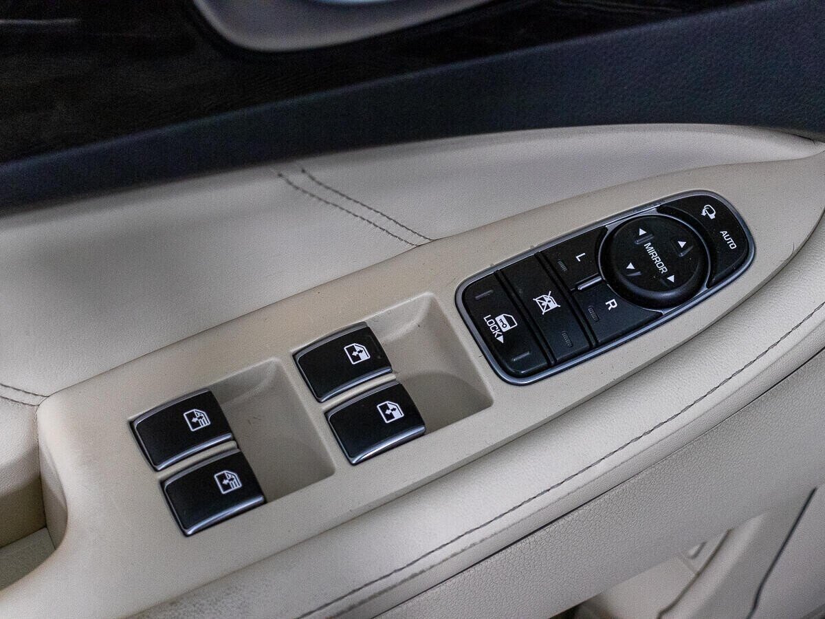 Hyundai Equus, 3.8 л, АТ, 2014 фото 17