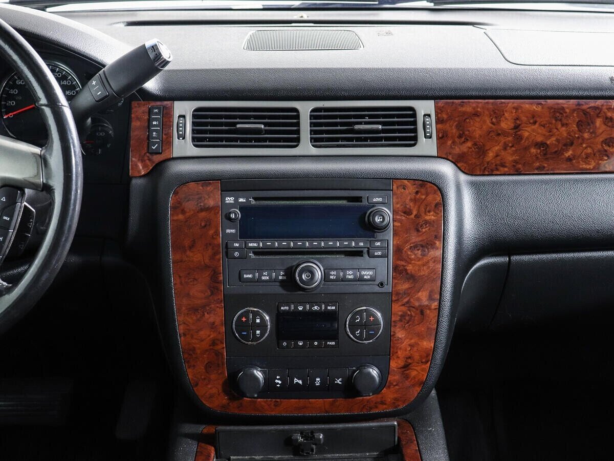 Chevrolet Tahoe, 5.3 л, АТ, 2012 фото 9