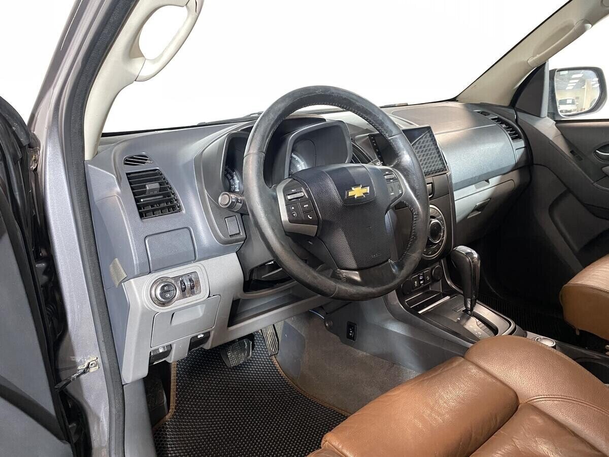 Chevrolet TrailBlazer, 2.8 л, АТ, 2015 фото 8