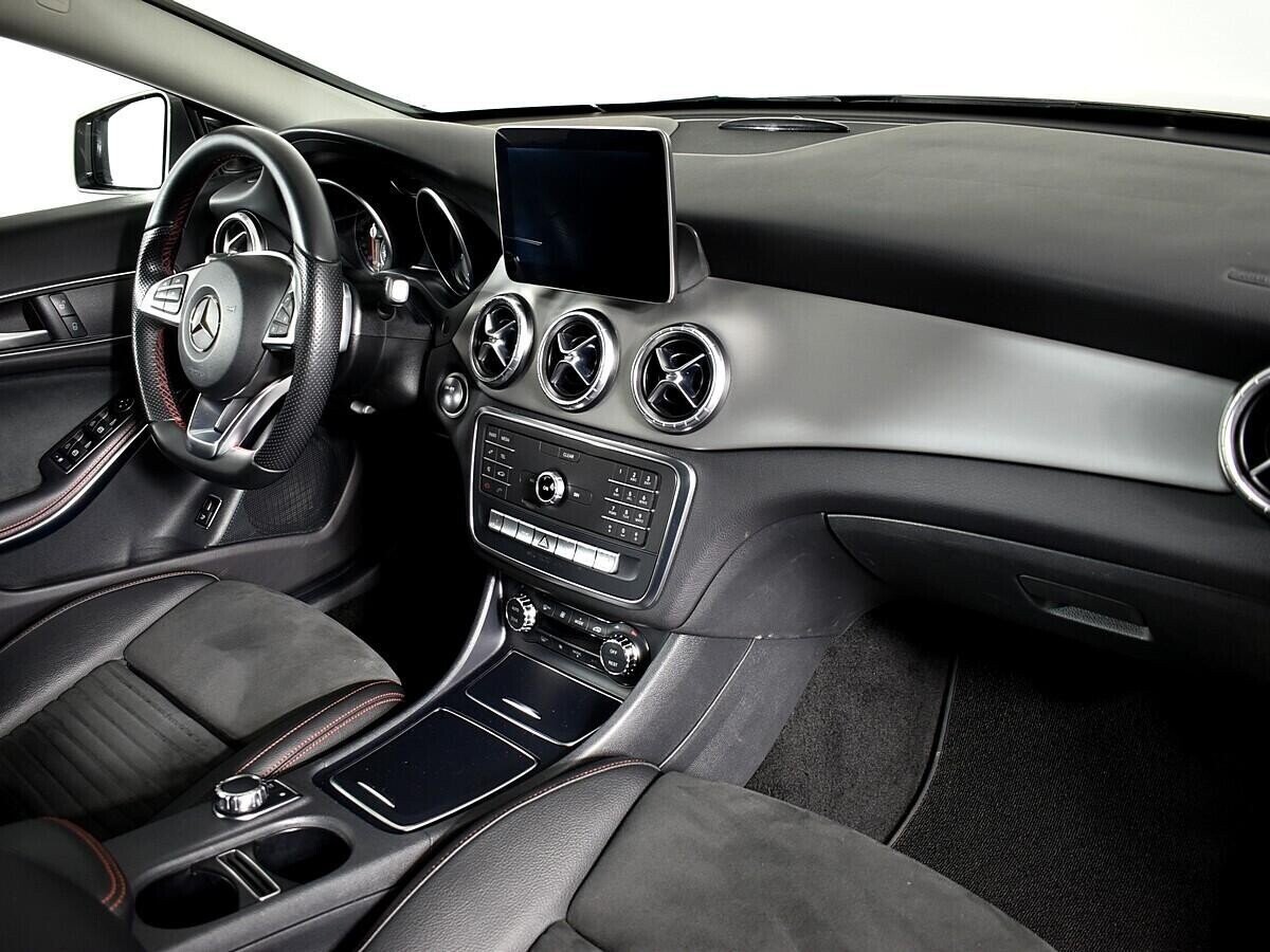 Mercedes-Benz CLA, 2.0 л, Робот, 2016 фото 2