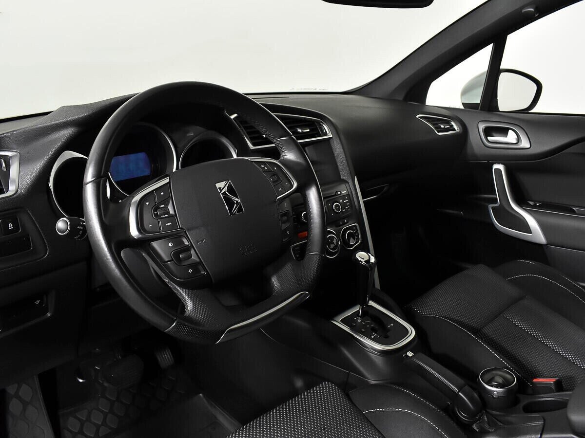 Citroen DS4, 1.6 л, АТ, 2014 фото 7