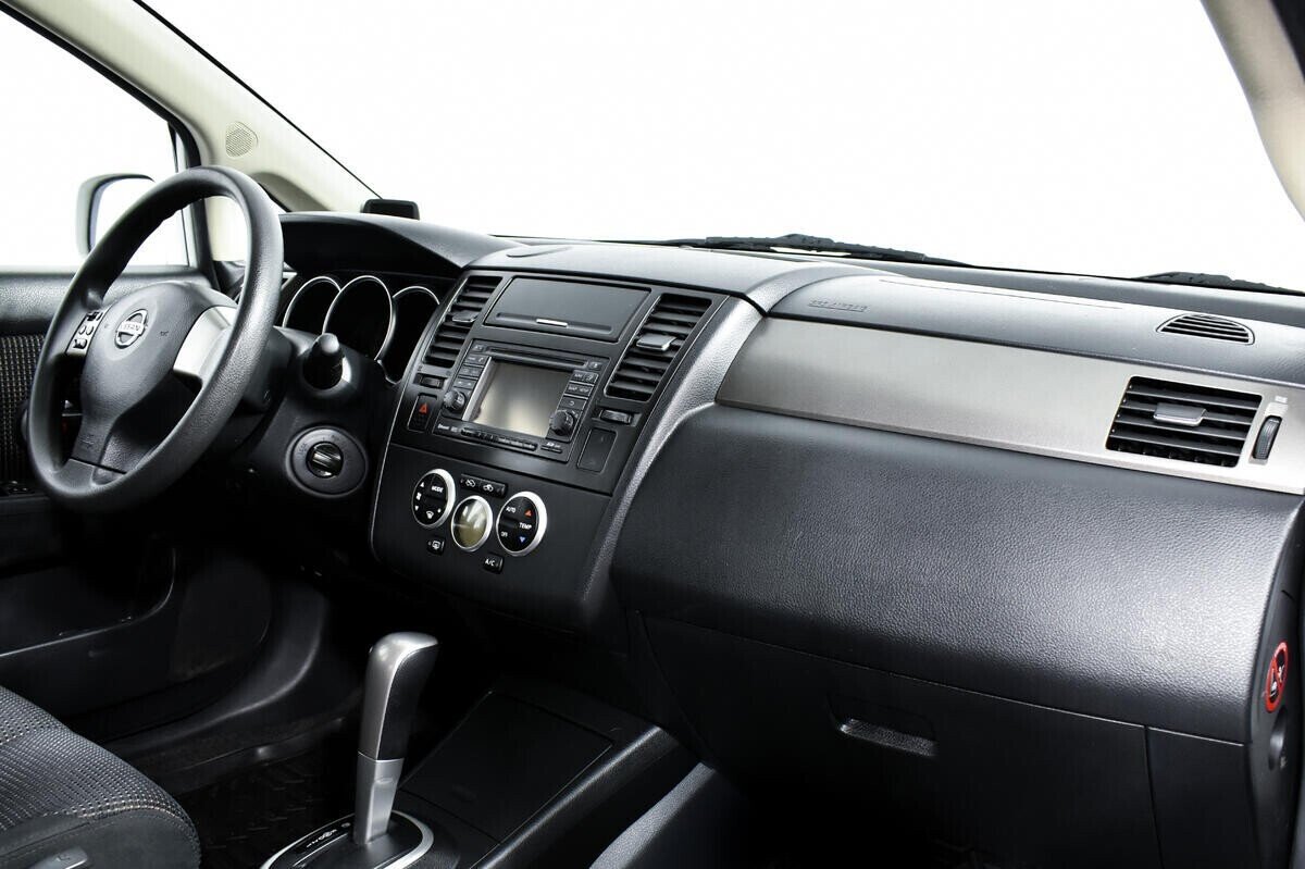 Nissan Tiida 1.6 АКПП, 2013, 121 000 км фото 7