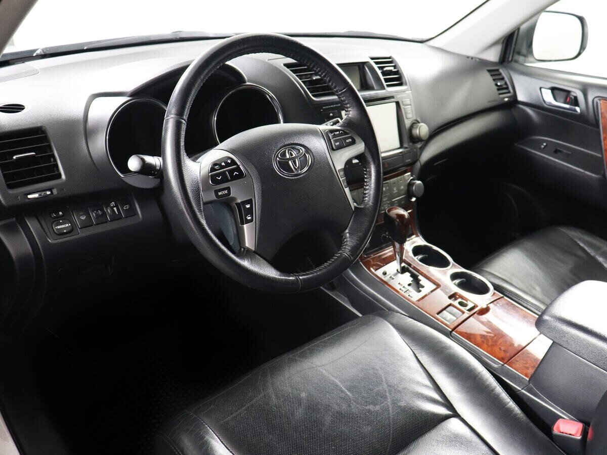 Toyota Highlander, 3.5 л, АТ, 2011 фото 7