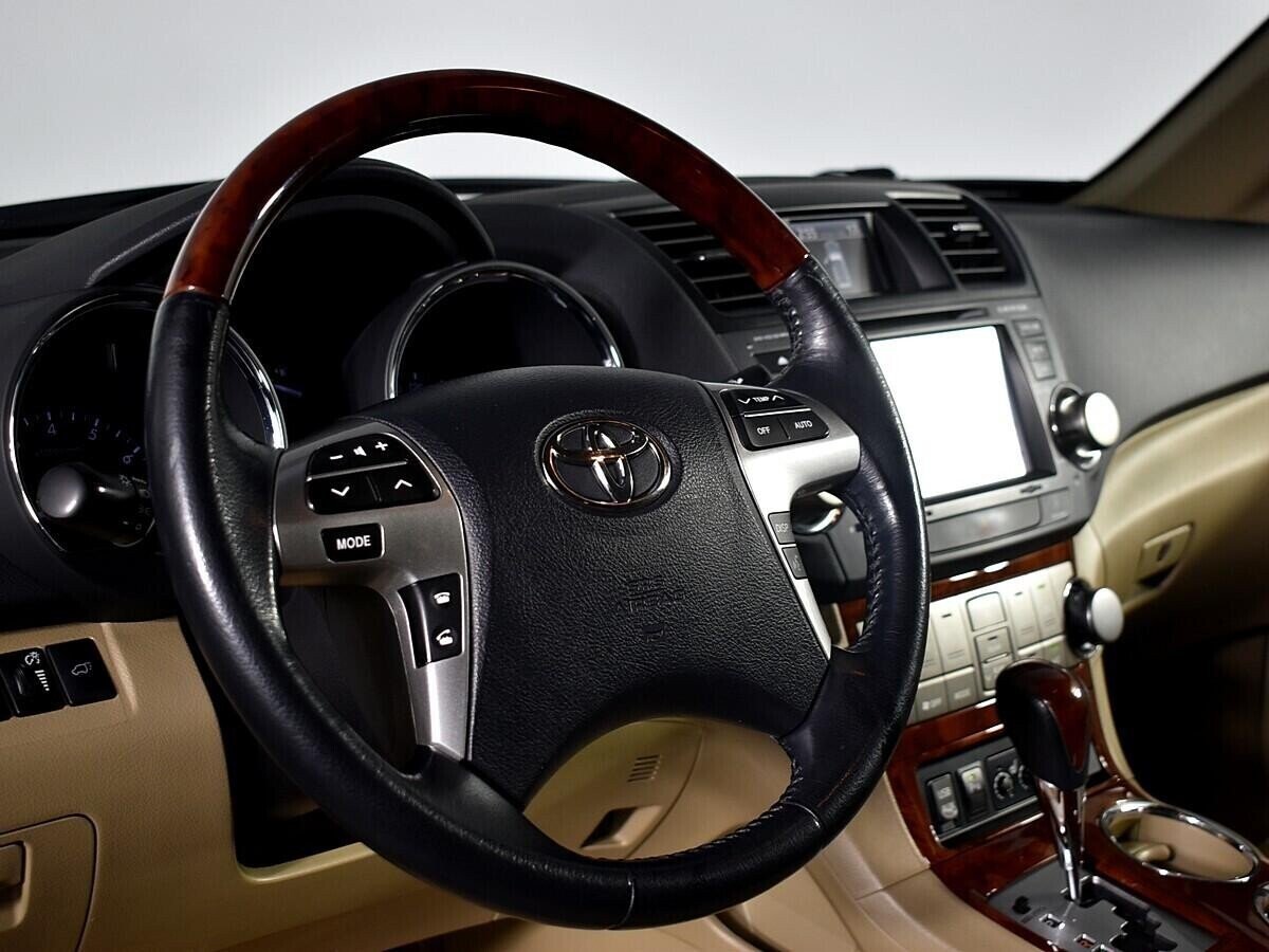 Toyota Highlander, 3.5 л, АТ, 2013 фото 7