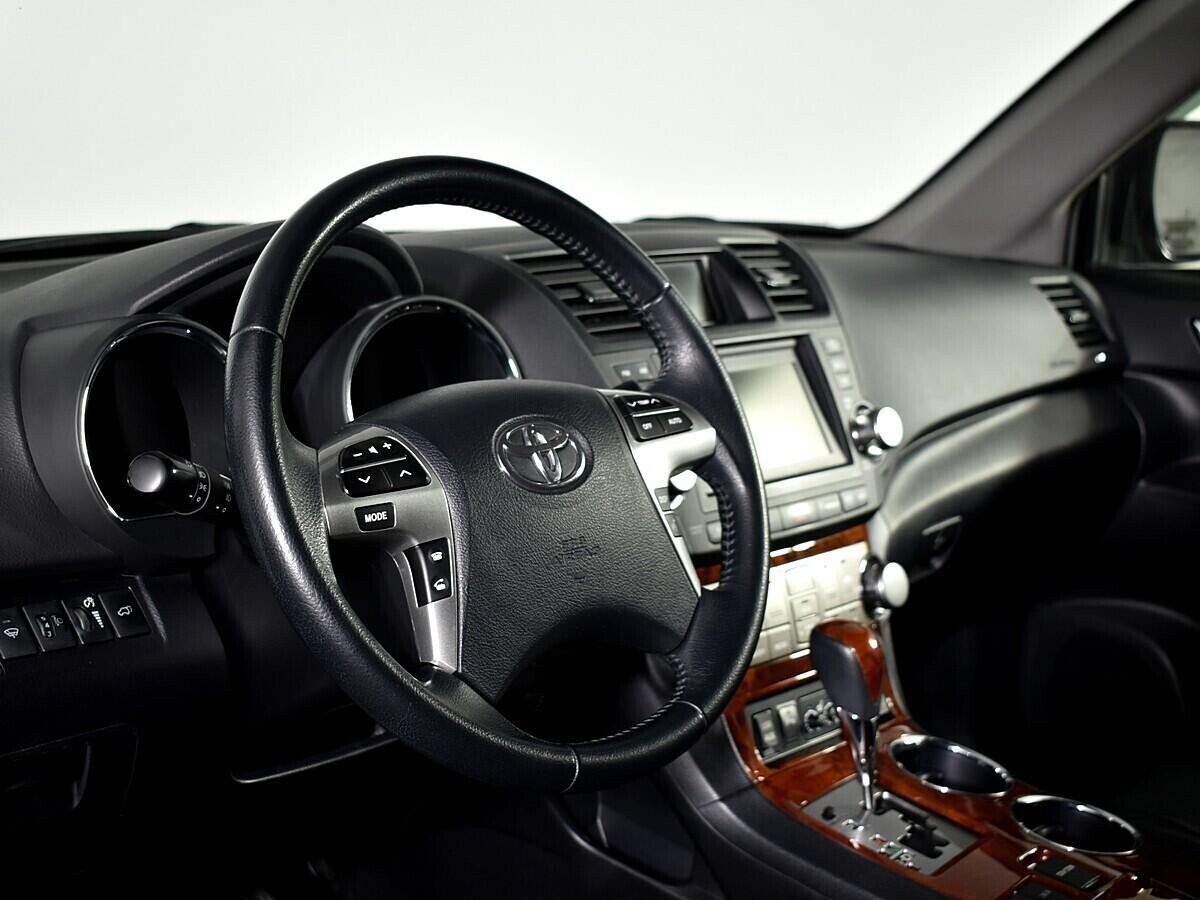 Toyota Highlander, 3.5 л, АТ, 2013 фото 7