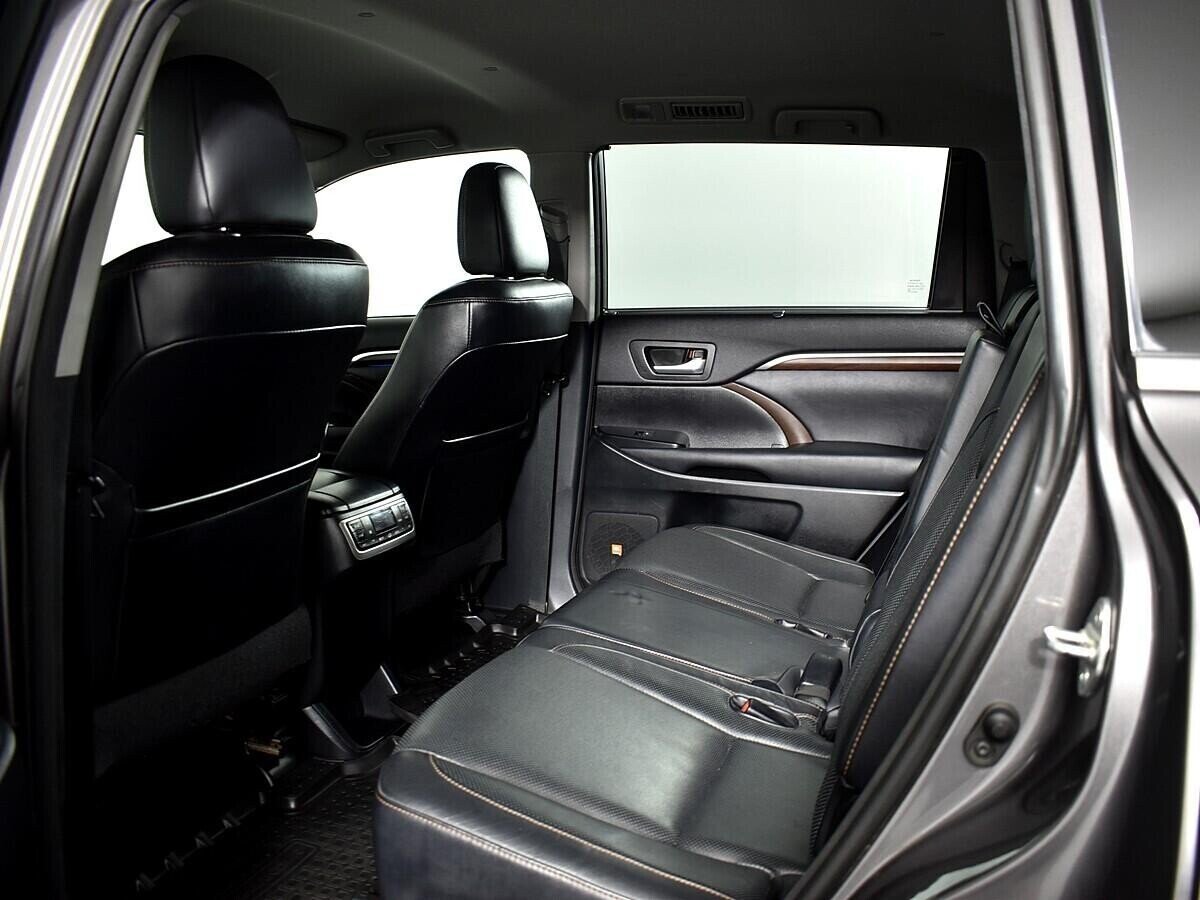 Toyota Highlander, 3.5 л, АТ, 2014 фото 11