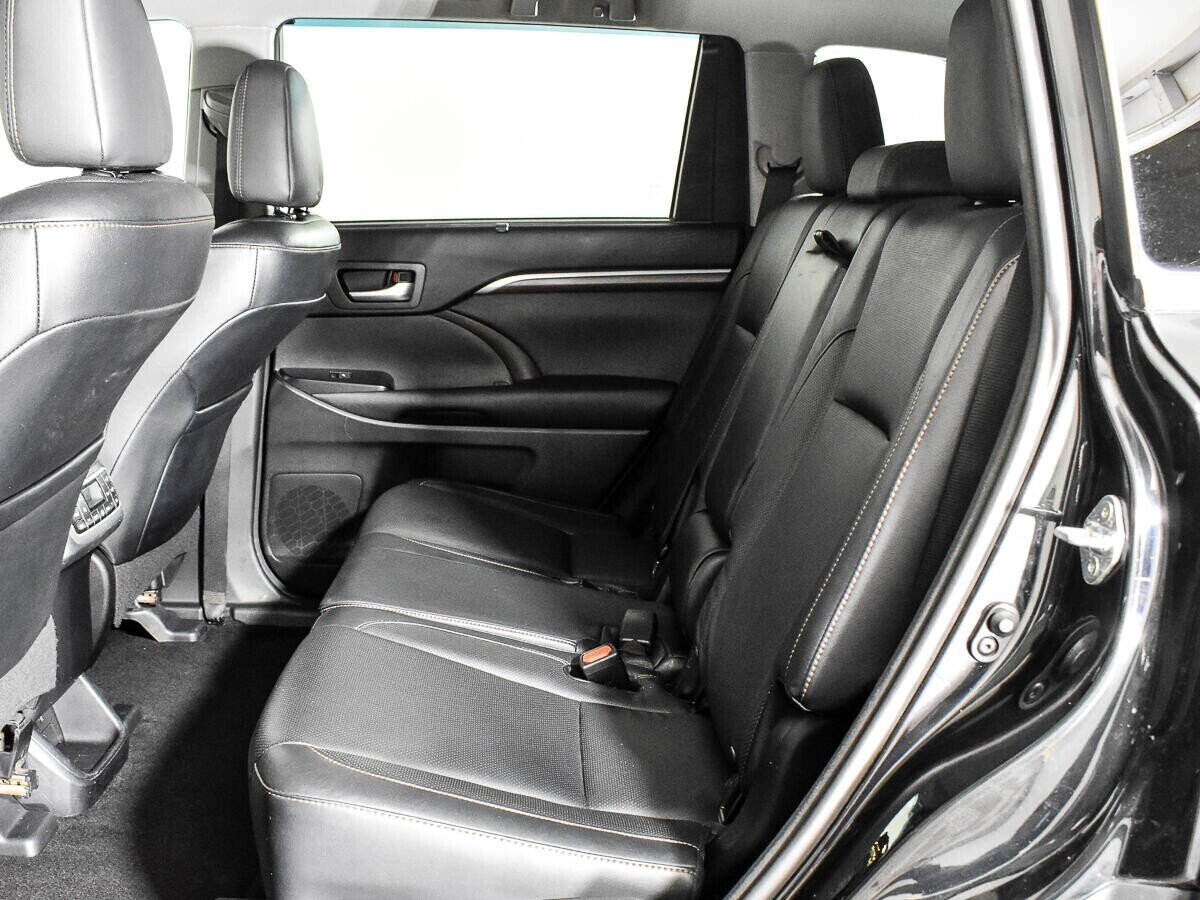 Toyota Highlander, 3.5 л, АТ, 2014 фото 1