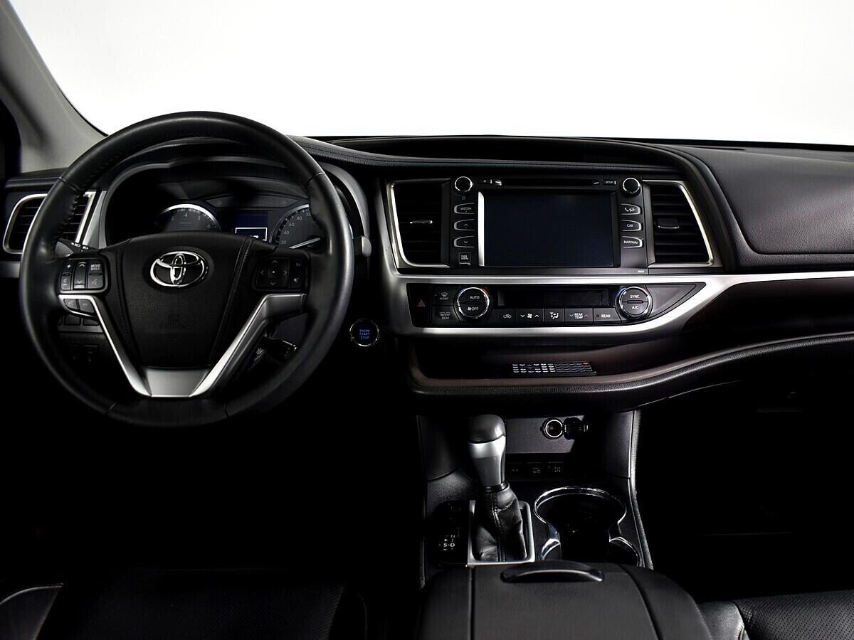 Toyota Highlander, 3.5 л, АТ, 2014 фото 8