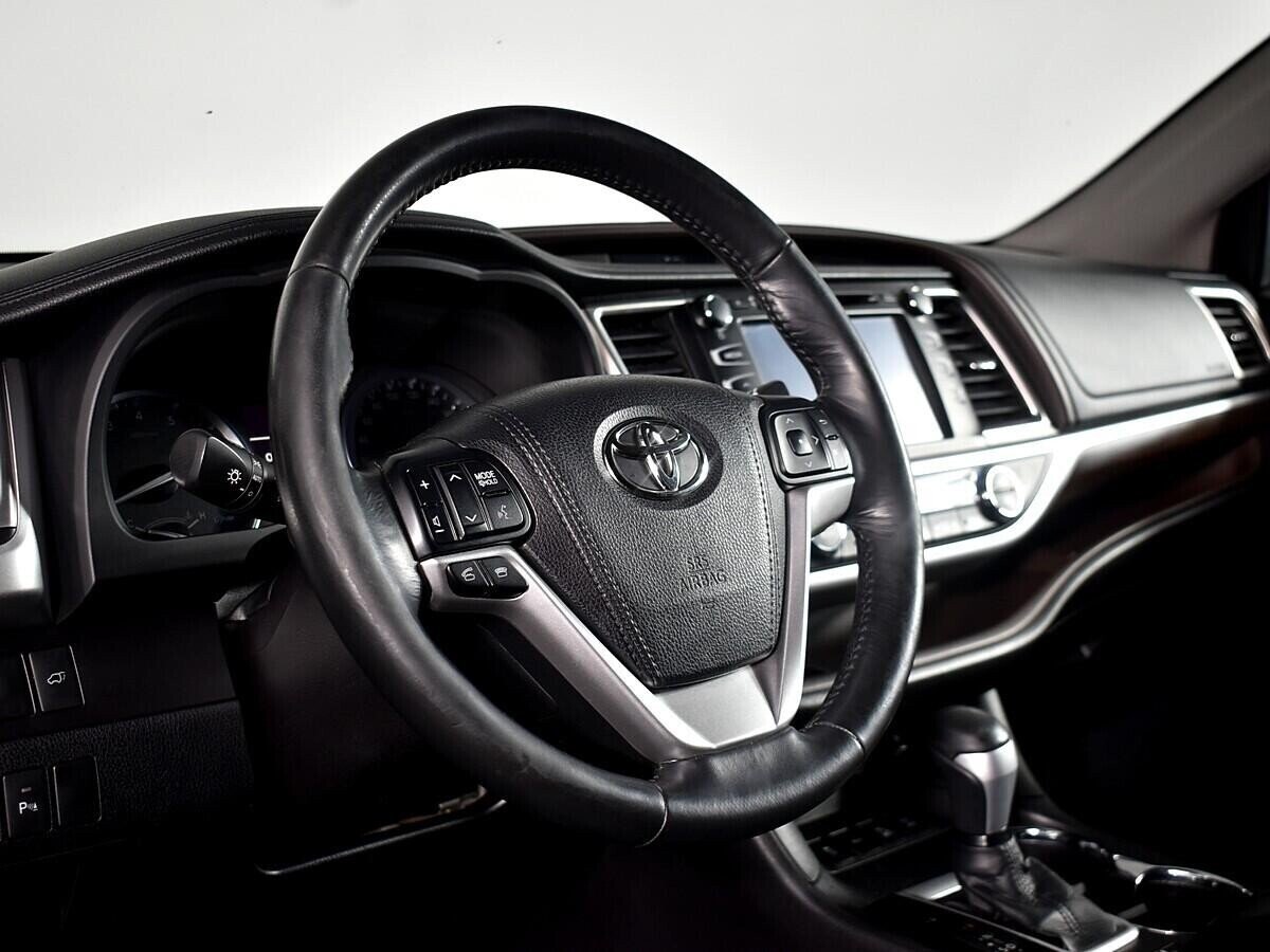 Toyota Highlander, 3.5 л, АТ, 2015 фото 7