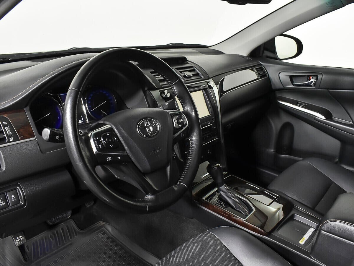 Toyota Camry, 3.5 л, АТ, 2017 фото 7