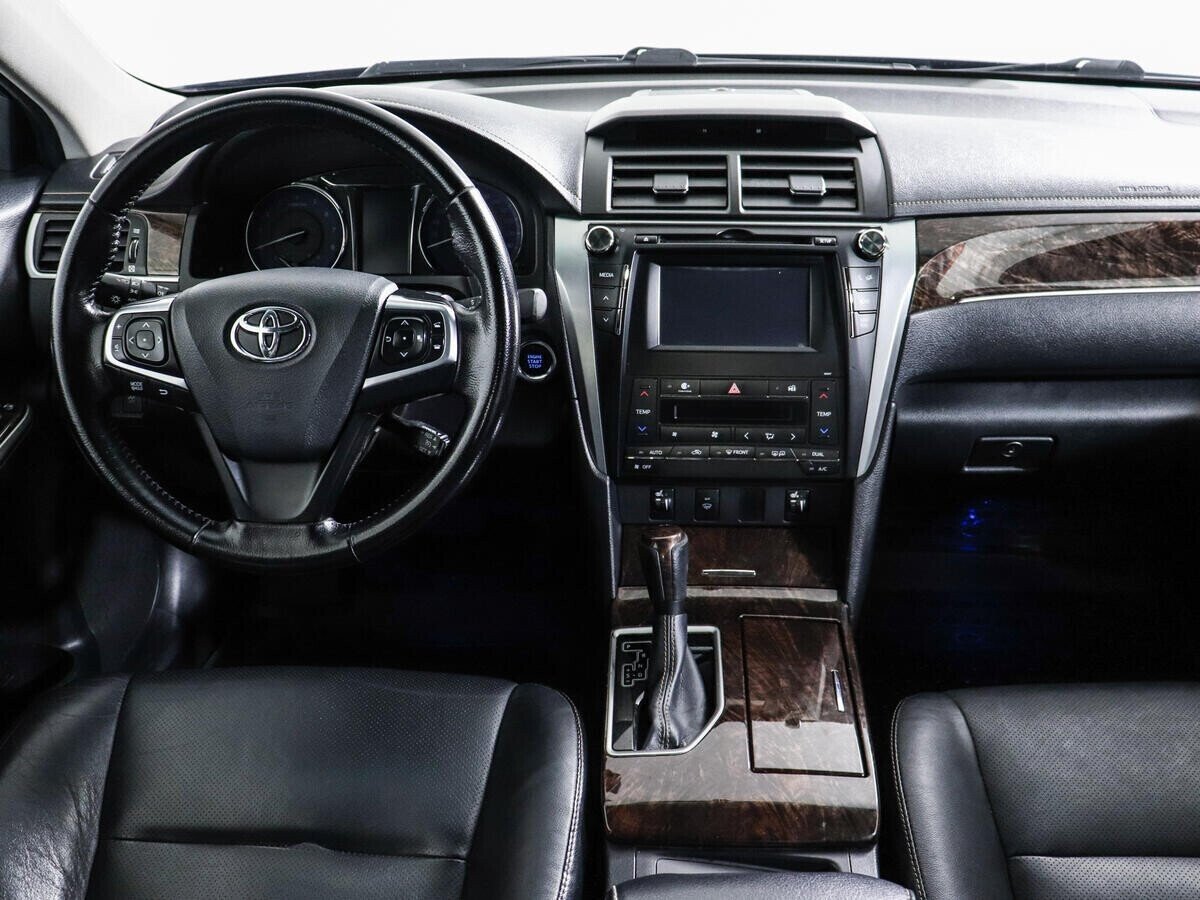 Toyota Camry, 2.5 л, АТ, 2015 фото 9
