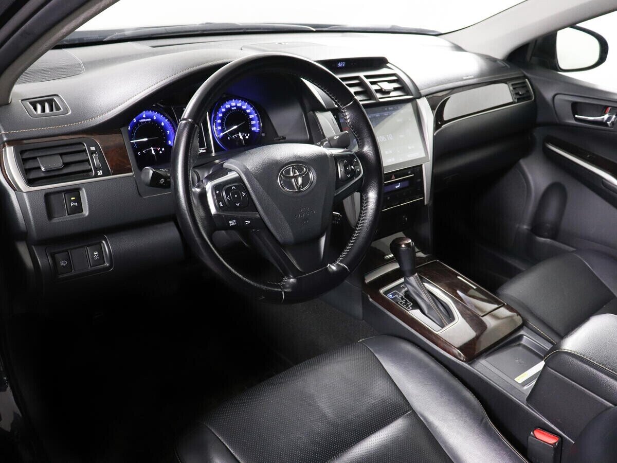 Toyota Camry, 2.5 л, АТ, 2016 фото 7
