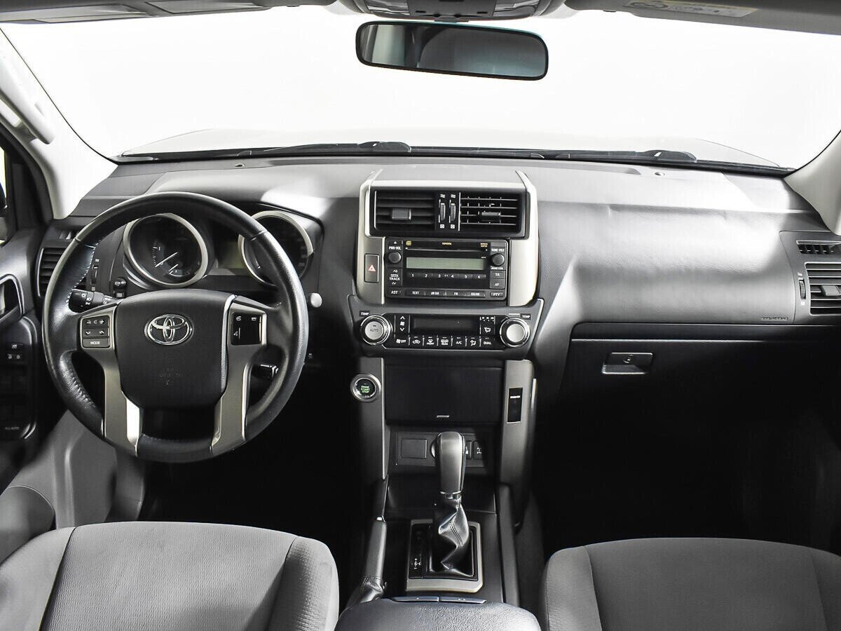 Toyota Land Cruiser Prado, 3.0 л, АТ, 2012 фото 8