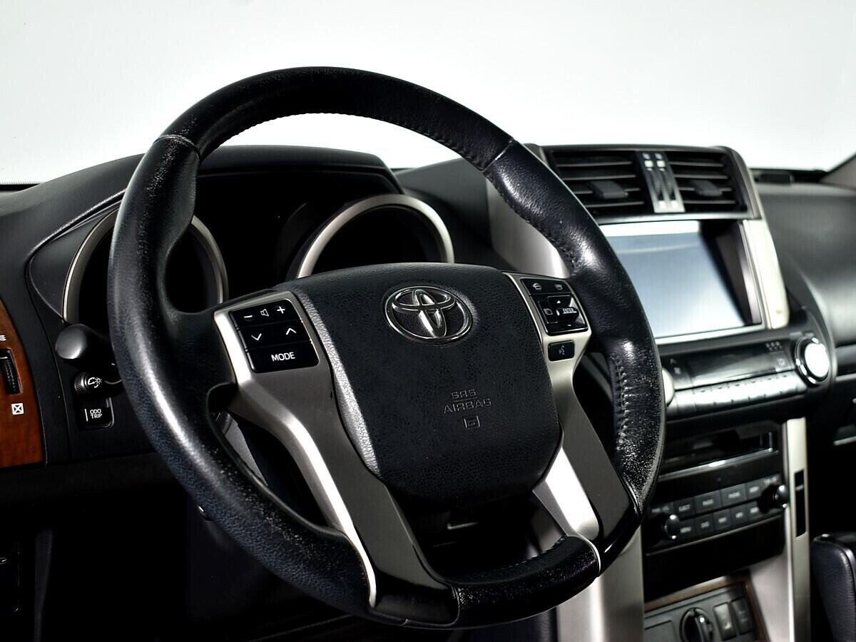 Toyota Land Cruiser Prado, 3.0 л, АТ, 2012 фото 7