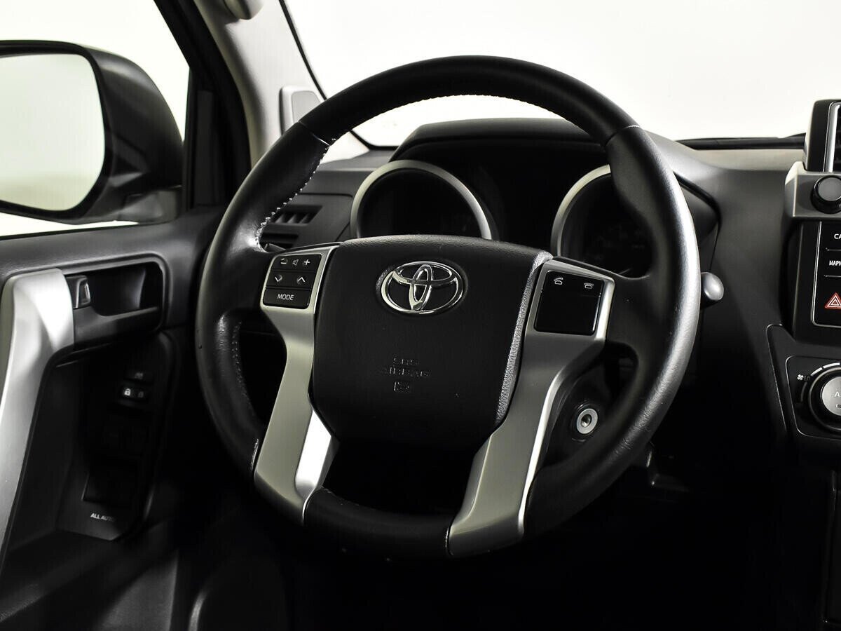 Toyota Land Cruiser Prado, 2.7 л, МТ, 2013 фото 8